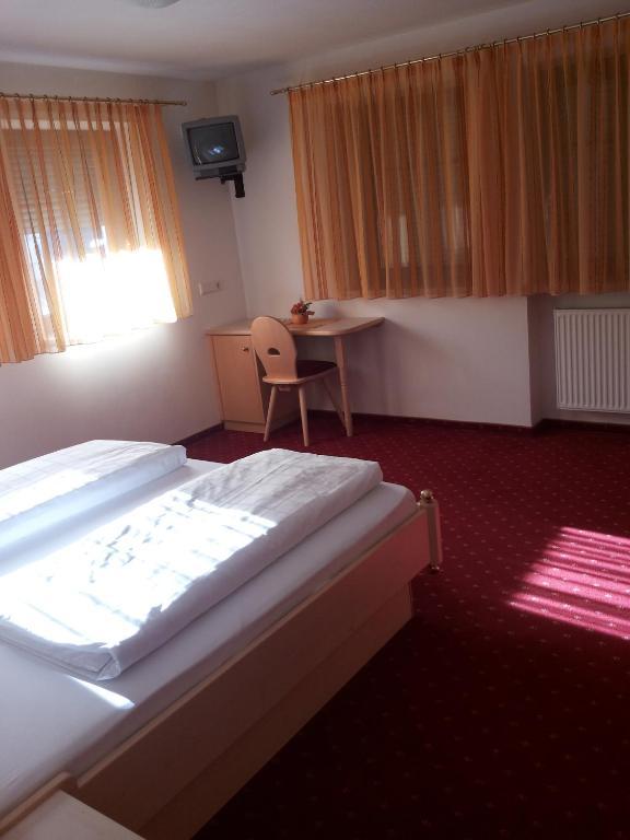 Hotel Laerchenhain Сан-Валентино-алла-Мута Номер фото